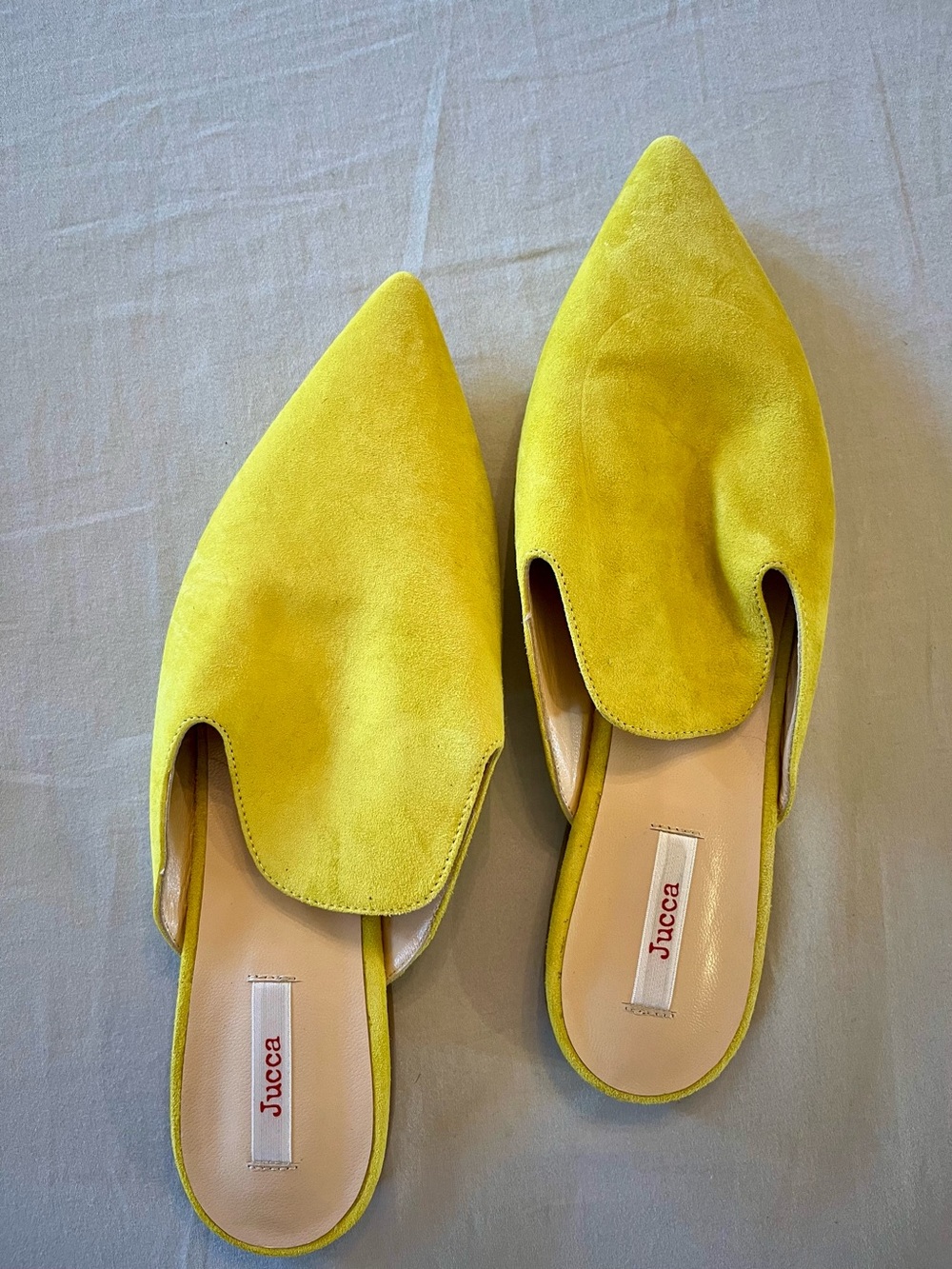 Jucca Women’s Yellow Leather Suede Pointed-Toe Flat Mules Slides EU 39/U.S.8.5-9
